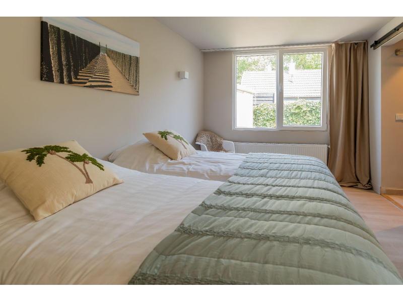 Renesse, Horizon 106 - Image 15