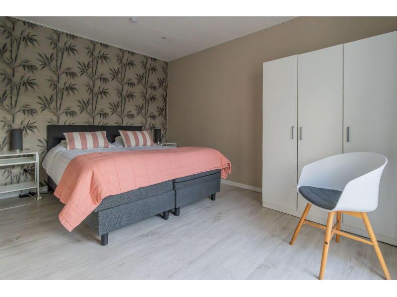 Renesse, Horizon 33 - Image 15