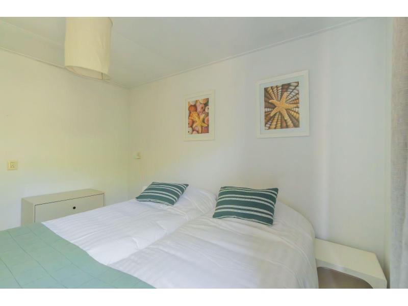 Renesse, Horizon 12 - Image 8